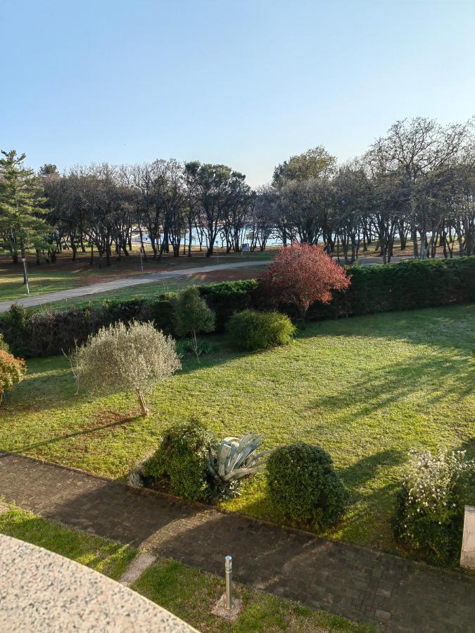 Sea View Apartment & Studio Apartment Bruno Умаг Екстериор снимка